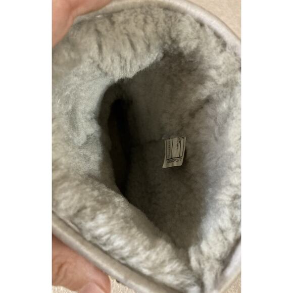 UGG Women’s sequin Sheepskin Lined Boots Sz 8 3161 Classic Short Sparkle Winter - Picture 7 of 8